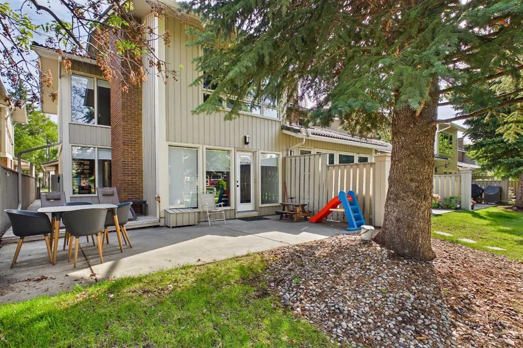 20 Midpark Crescent SE #252