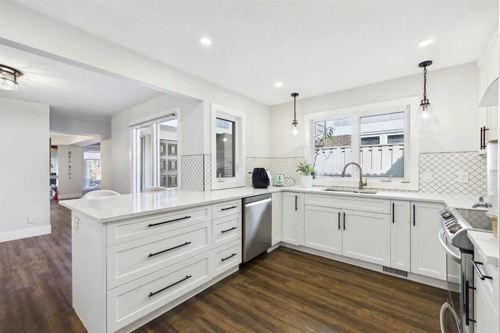 20 Midpark Crescent SE #252