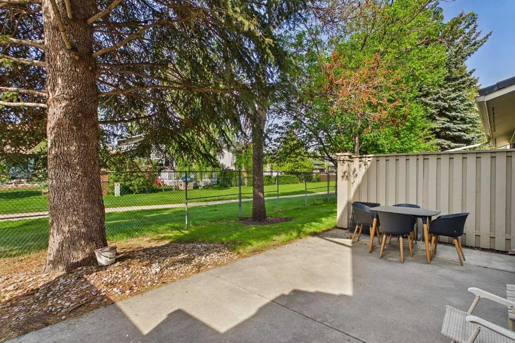 20 Midpark Crescent SE #252