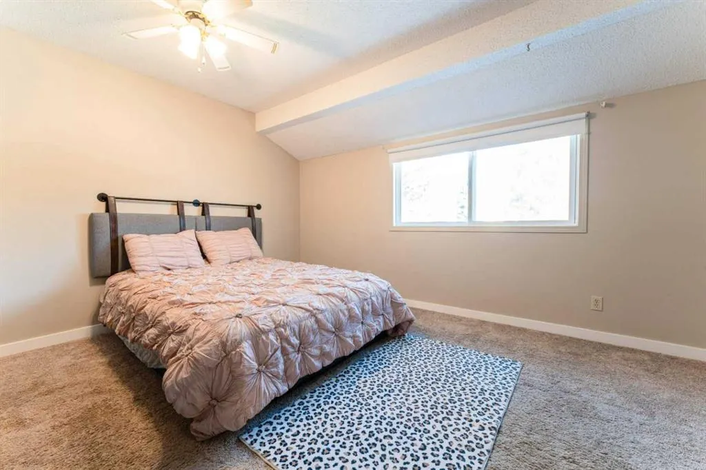 829 Coach Bluff Crescent SW #1101
