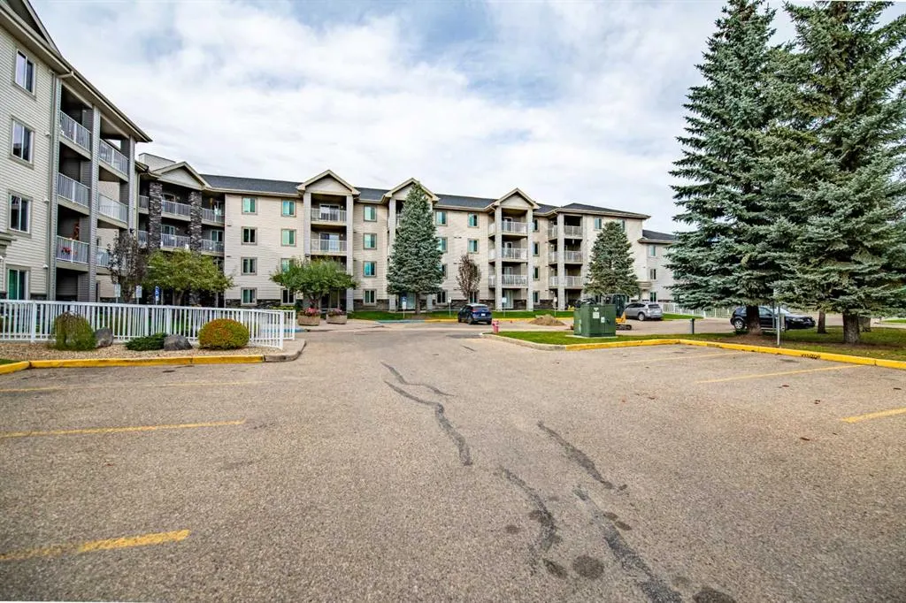 60 Lawford Avenue #316