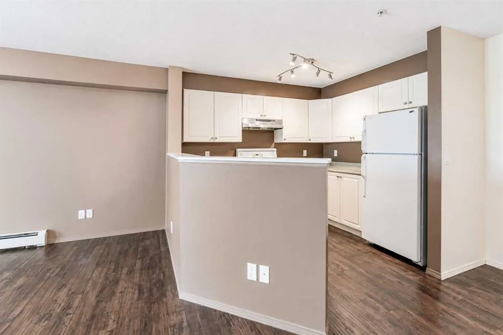 60 Lawford Avenue #316
