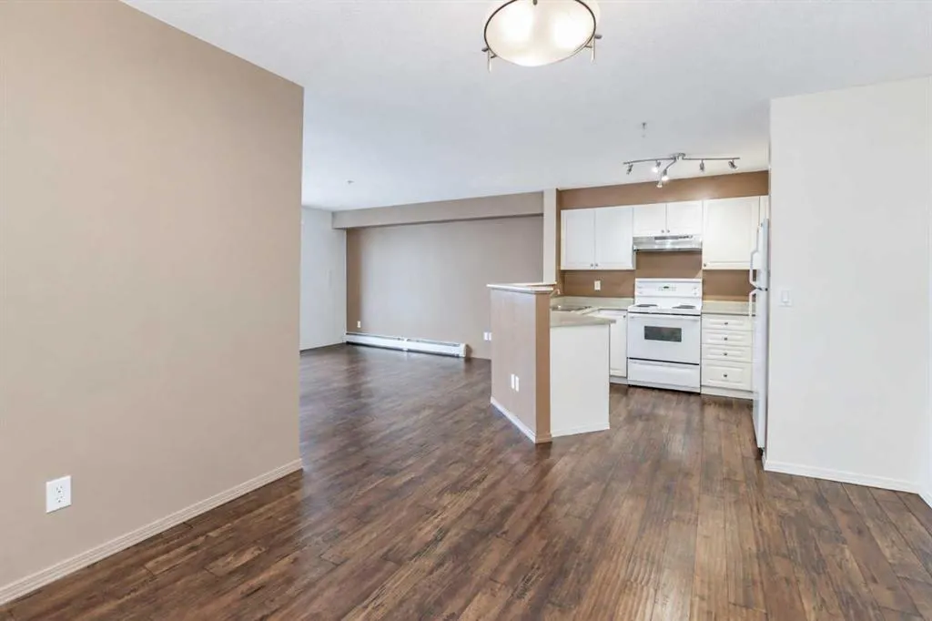 60 Lawford Avenue #316