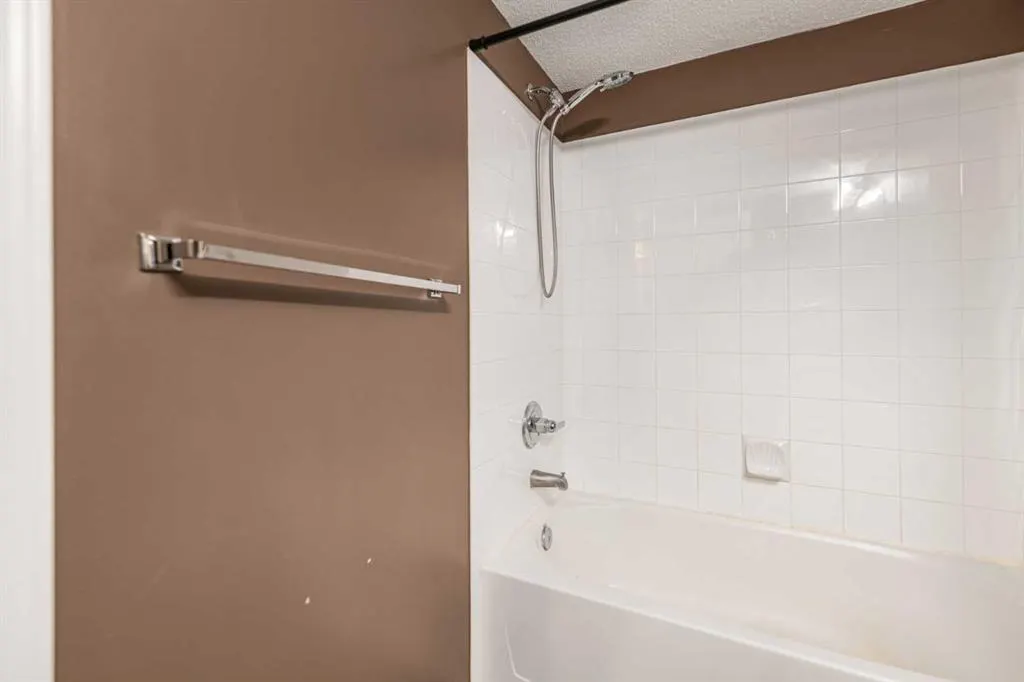 60 Lawford Avenue #316