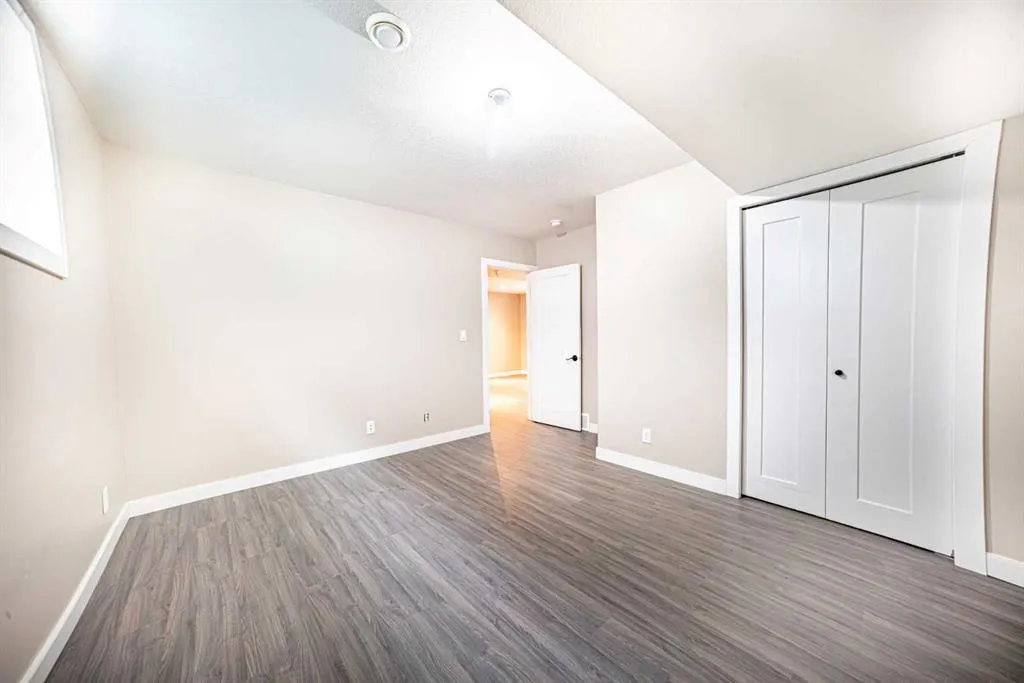 63 Truant Crescent