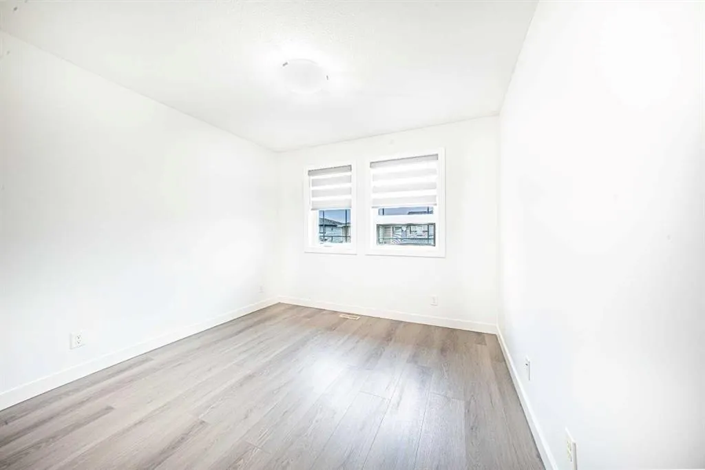 63 Truant Crescent