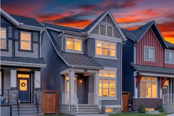 25 Masters Street SE