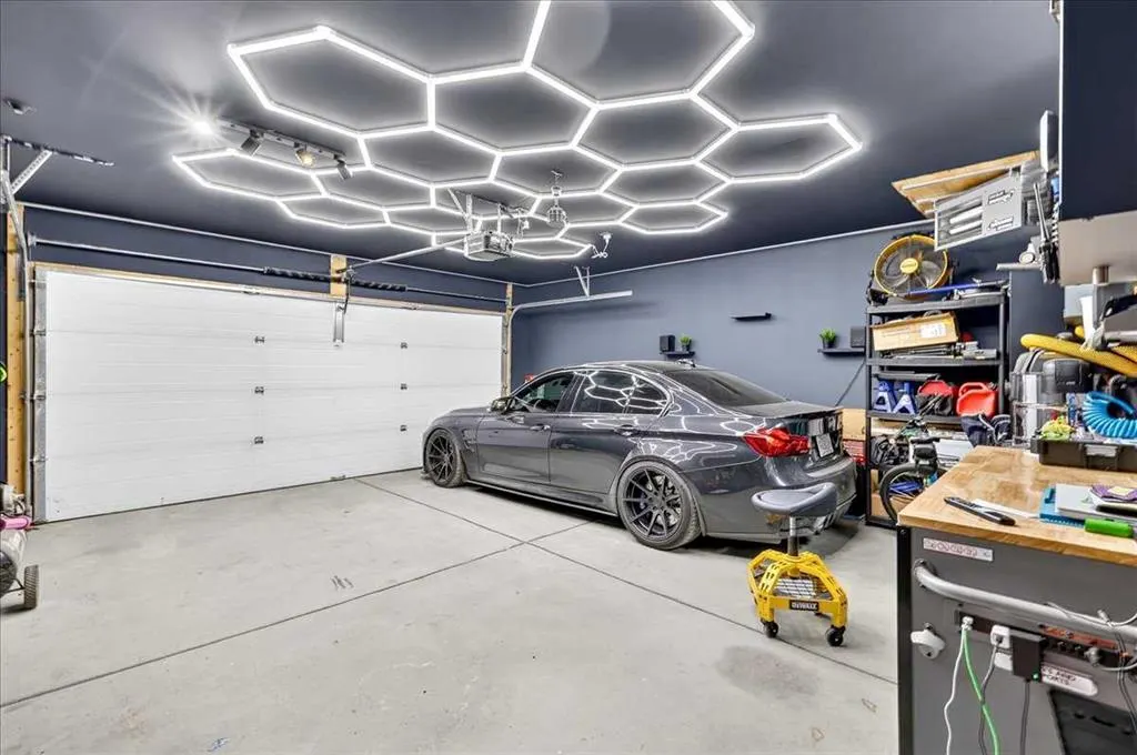 25 Masters Street SE