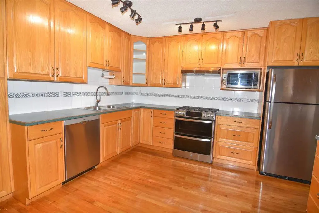 248 Bracewood Road SW