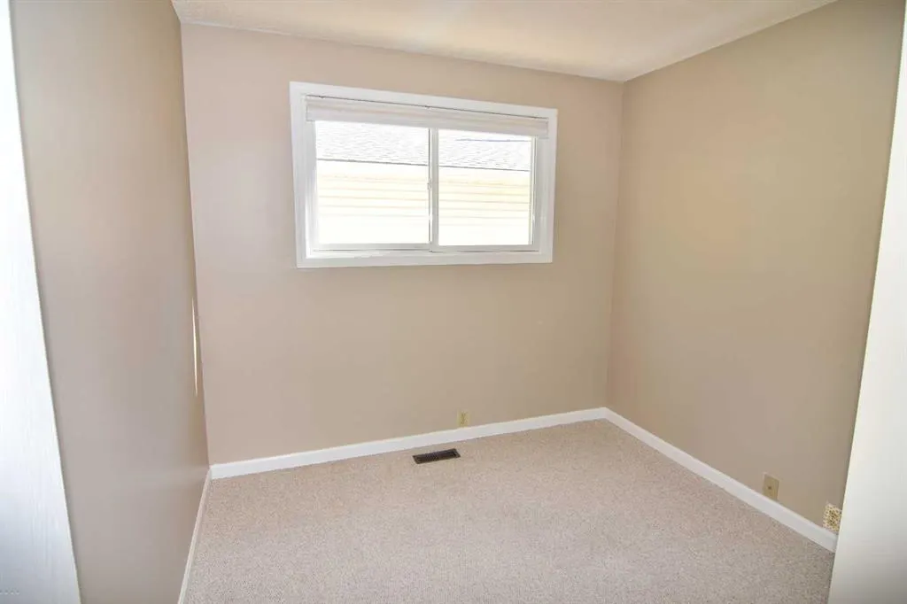 248 Bracewood Road SW