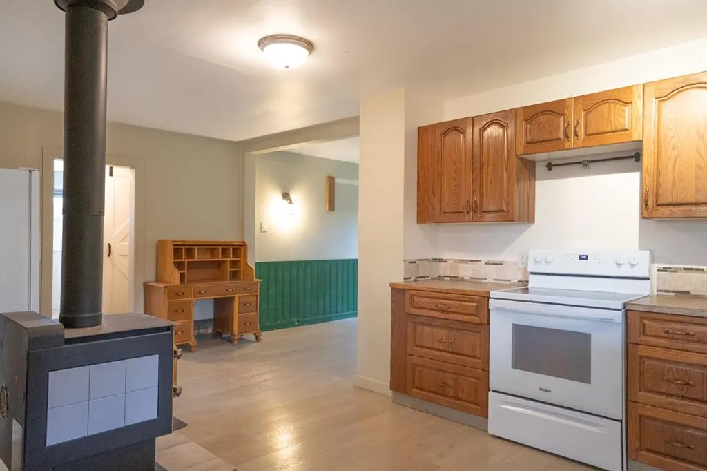 42246 Range Road 220