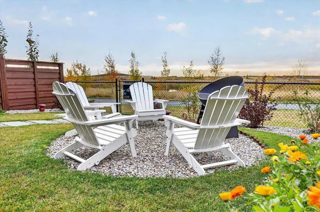 90 Savoy Landing SE