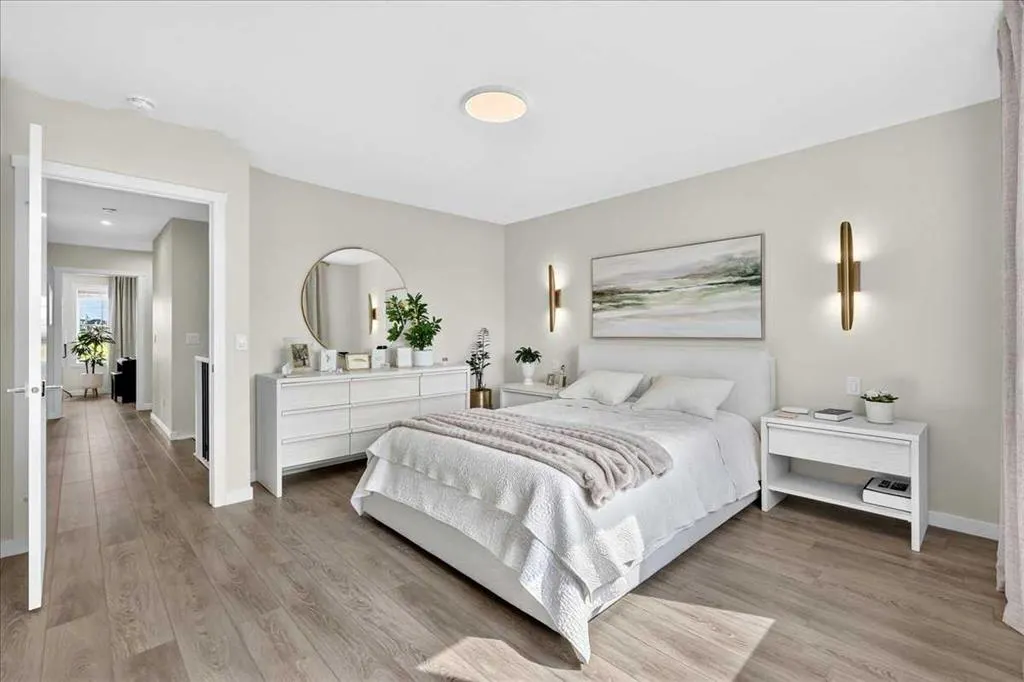 90 Savoy Landing SE