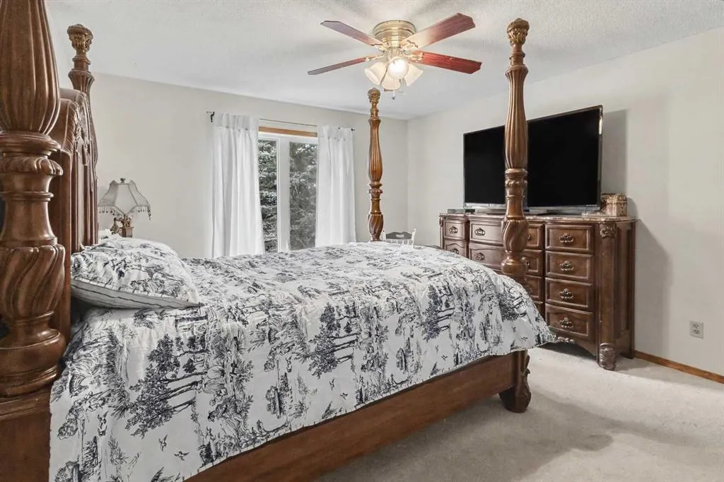 28 Edenstone Way NW
