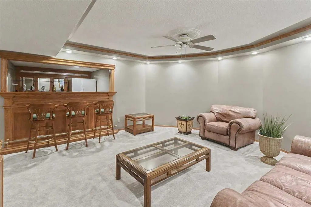 28 Edenstone Way NW