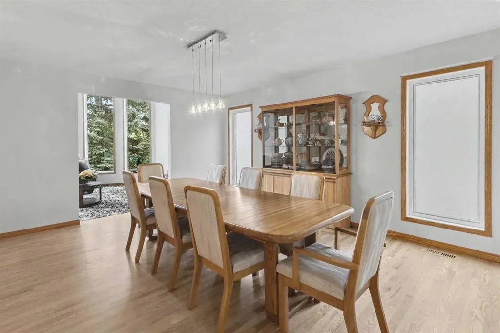 28 Edenstone Way NW