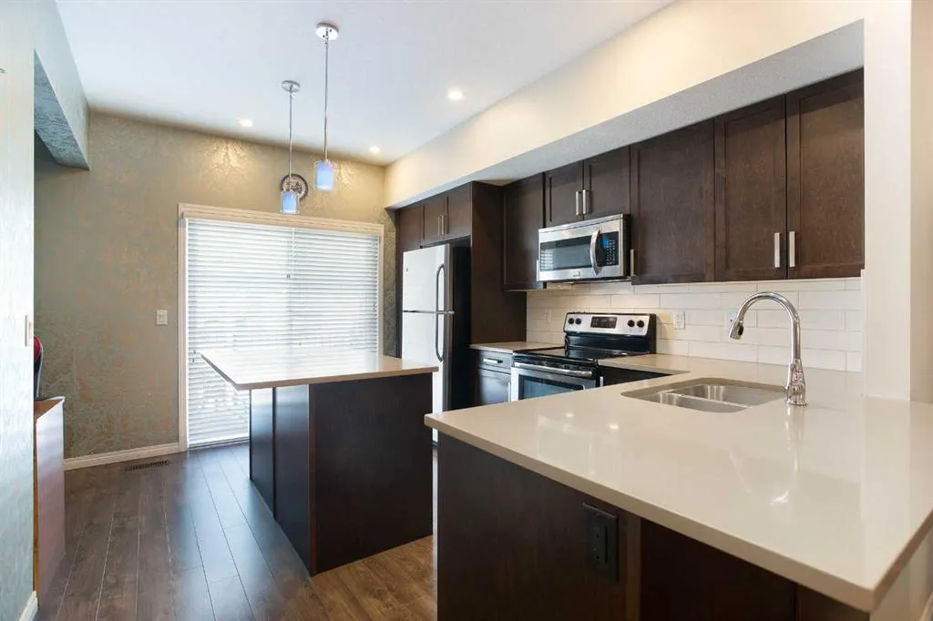 280 Williamstown Close NW #1003
