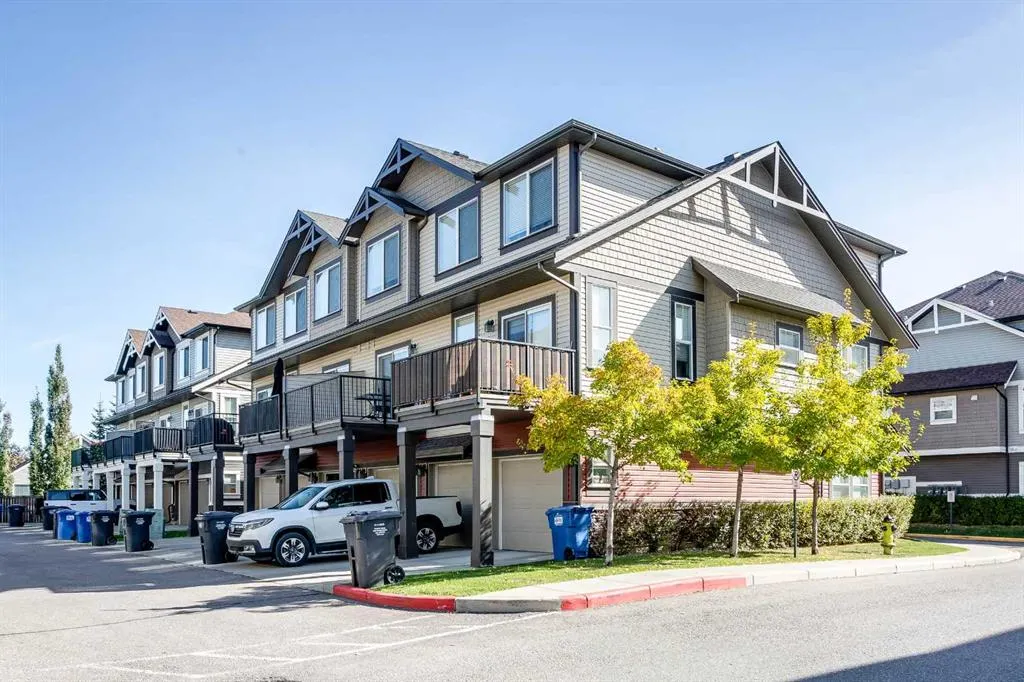 280 Williamstown Close NW #1003