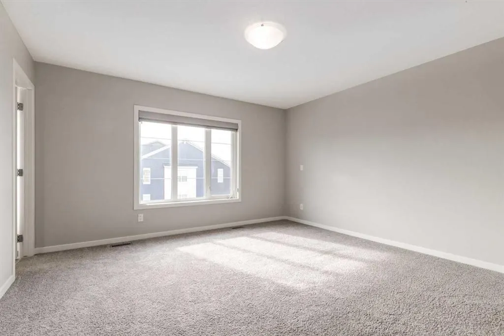 34 Midtown Crossing SW