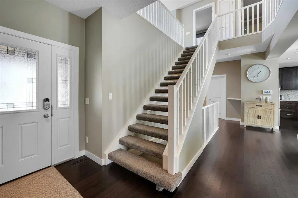 222 Bayside Loop SW