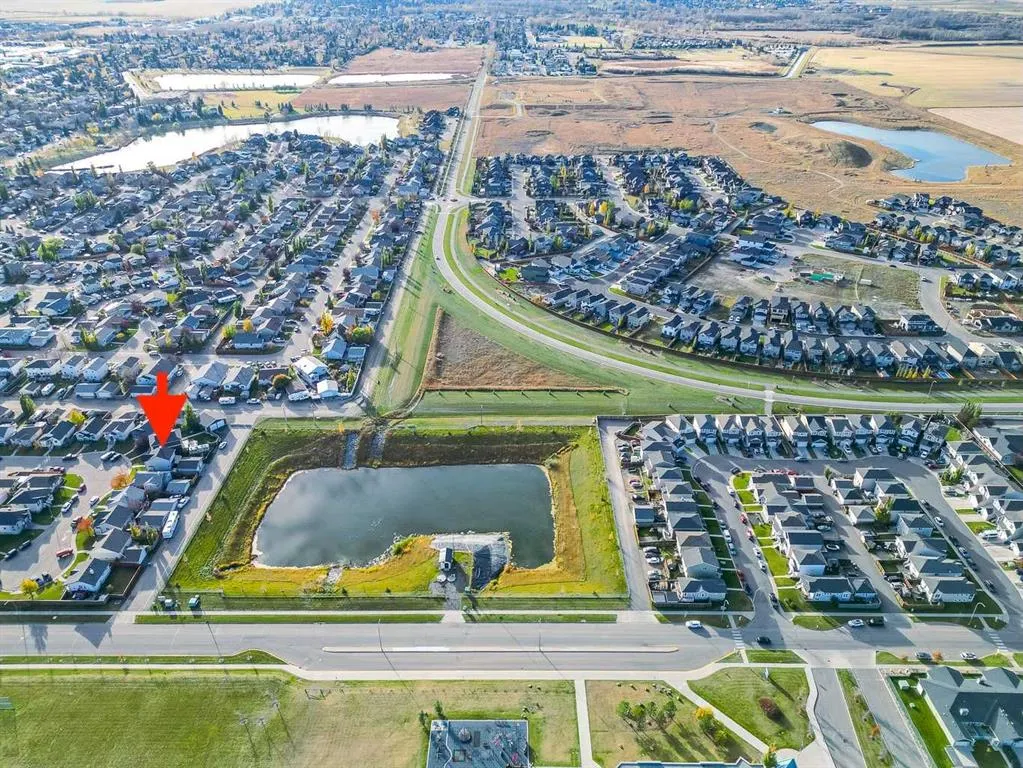 32 Sunrise Close SE