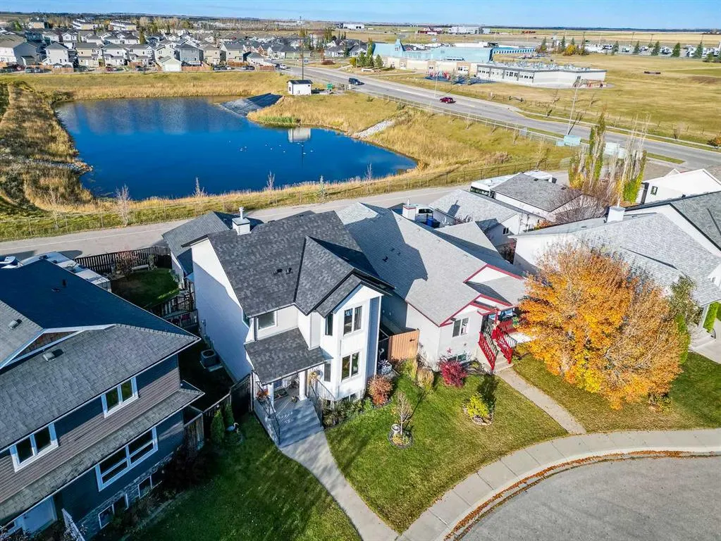 32 Sunrise Close SE