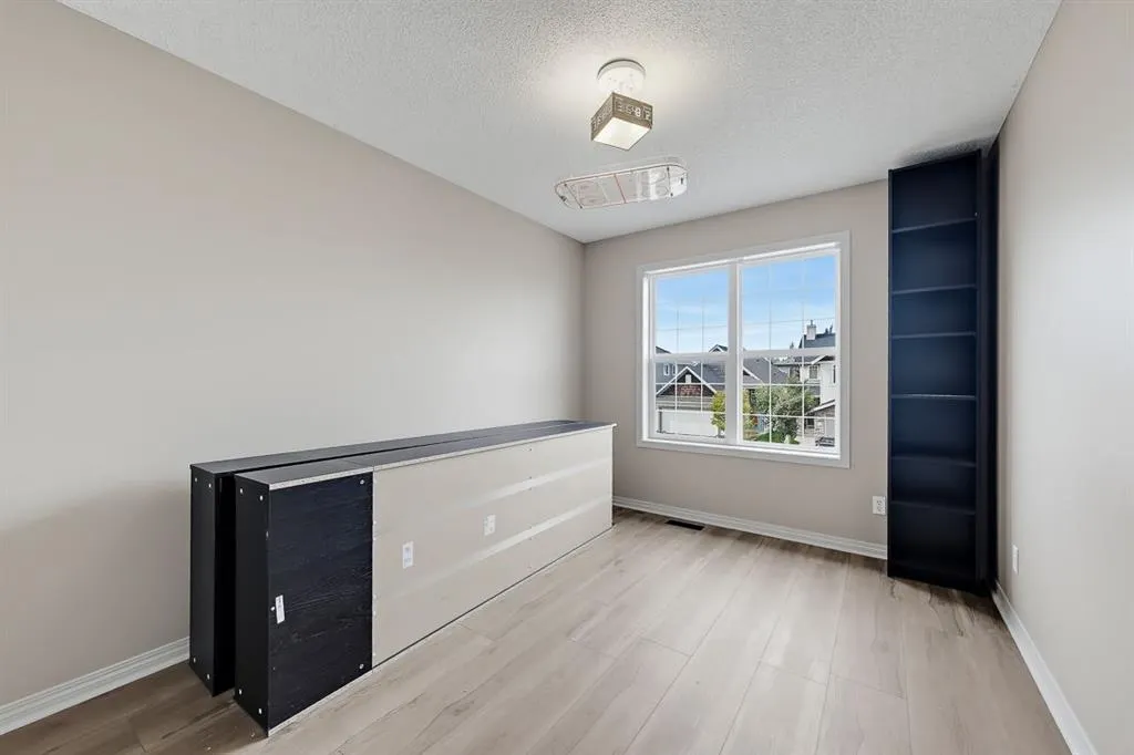151 Copperfield Common SE