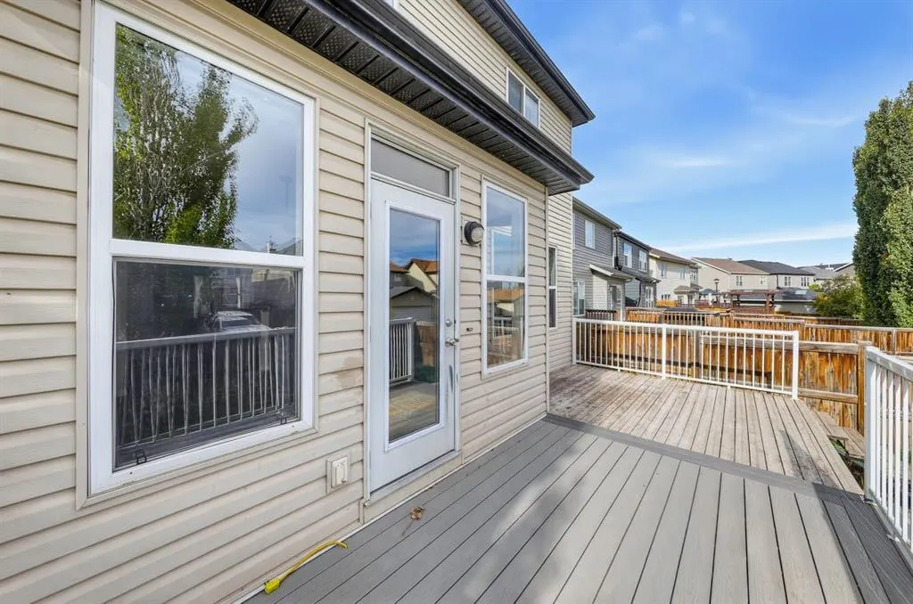 151 Copperfield Common SE
