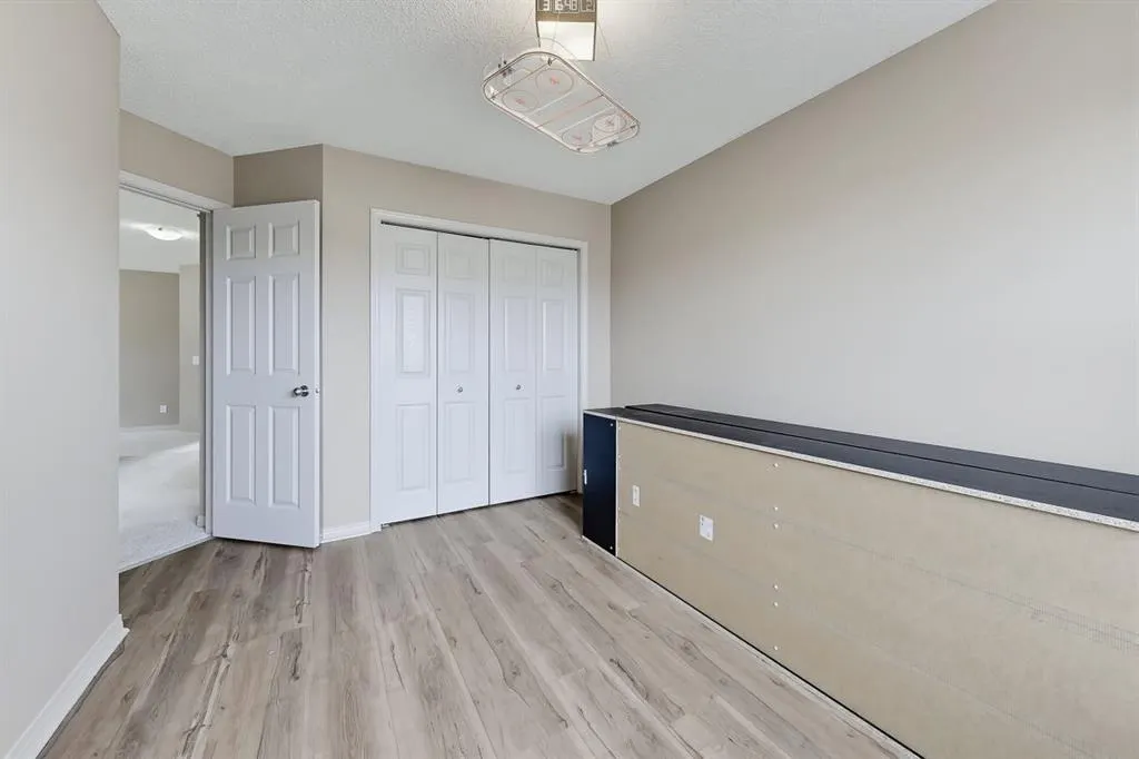 151 Copperfield Common SE