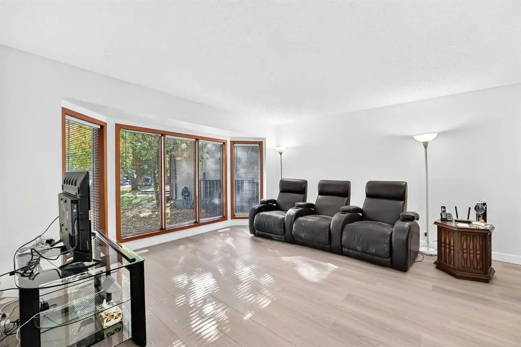 36 Berkshire Mews NW