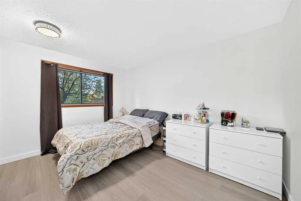 36 Berkshire Mews NW