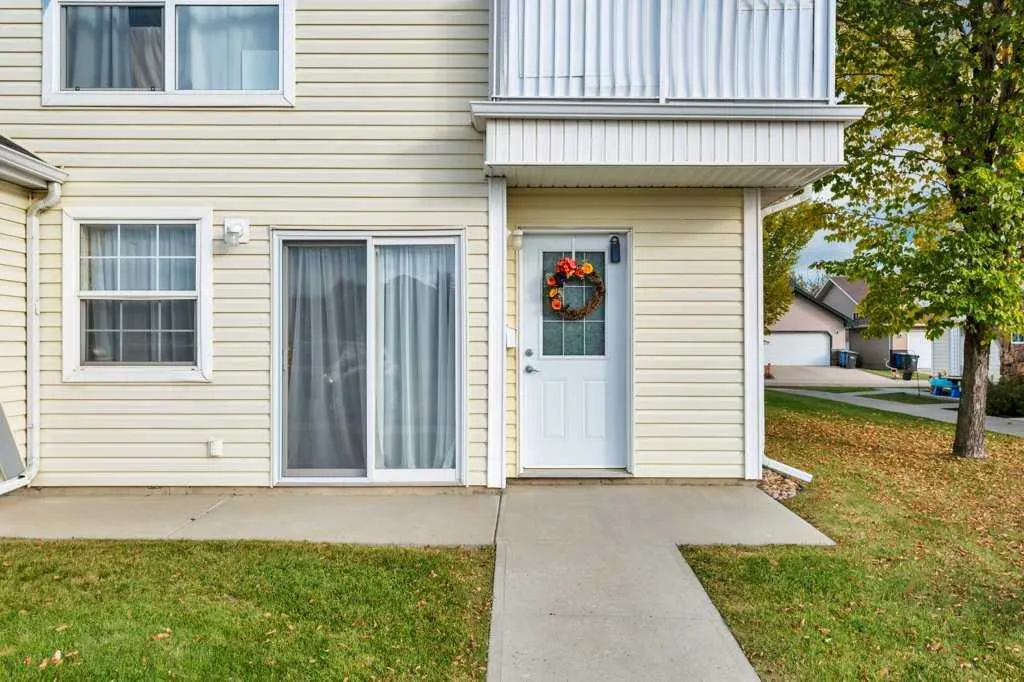 33 Jennings Crescent #22