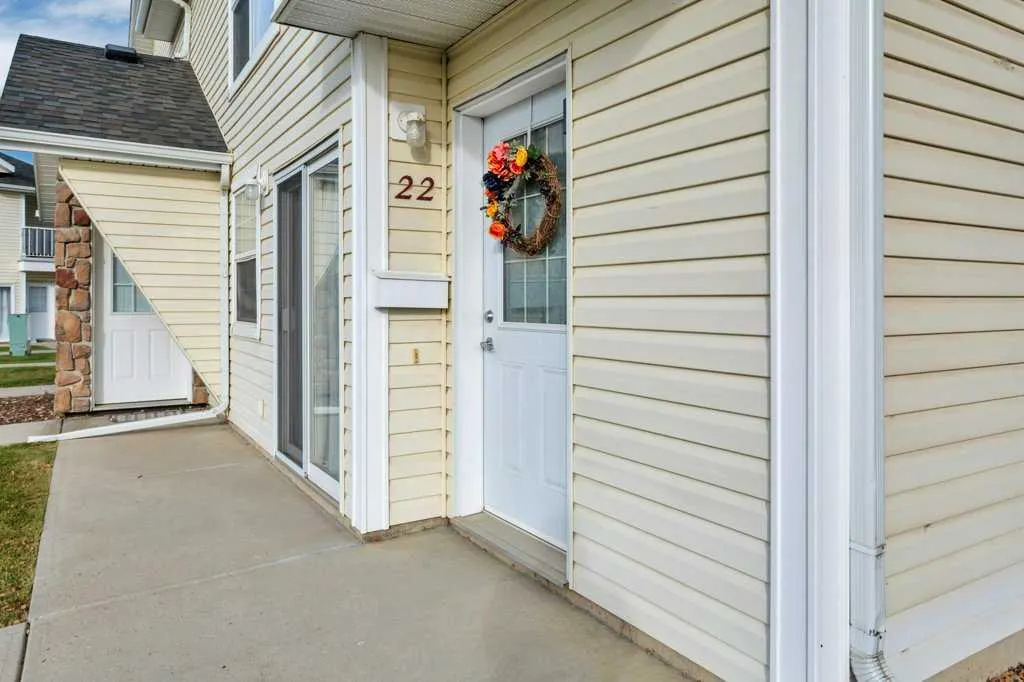 33 Jennings Crescent #22