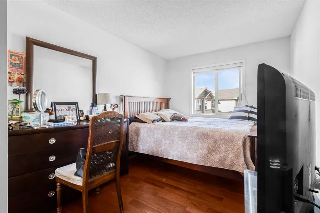 3308 Valleyview Park SE #308