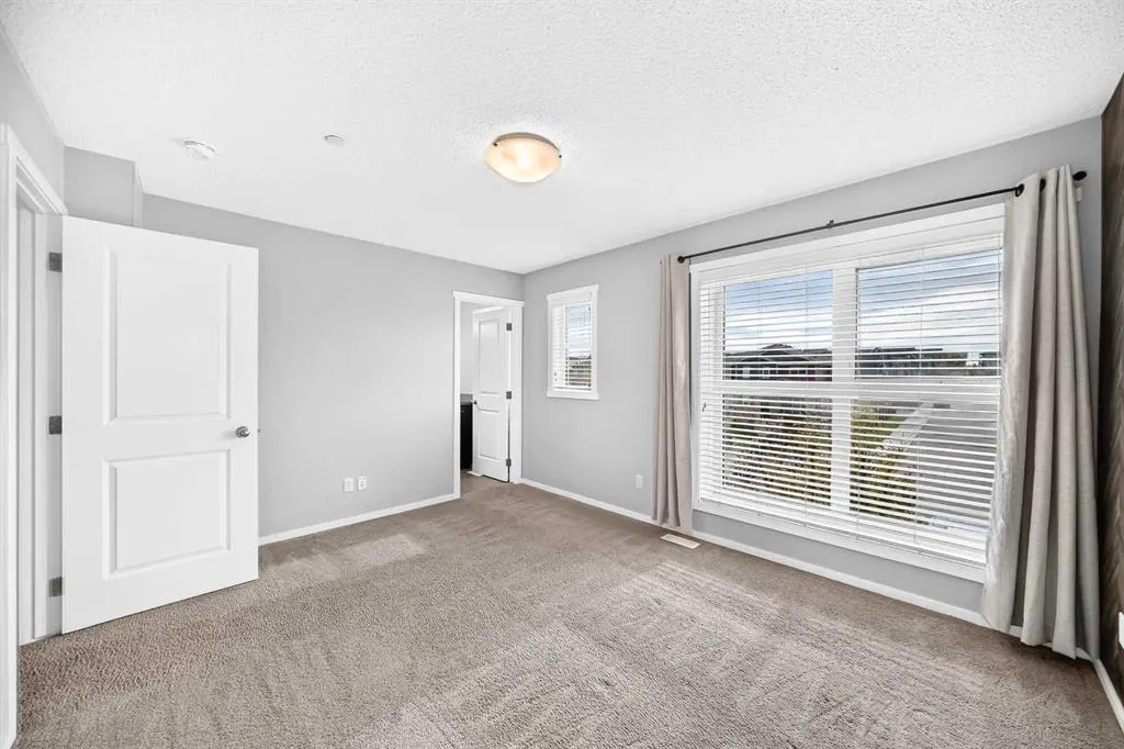 154 Livingston Avenue NE