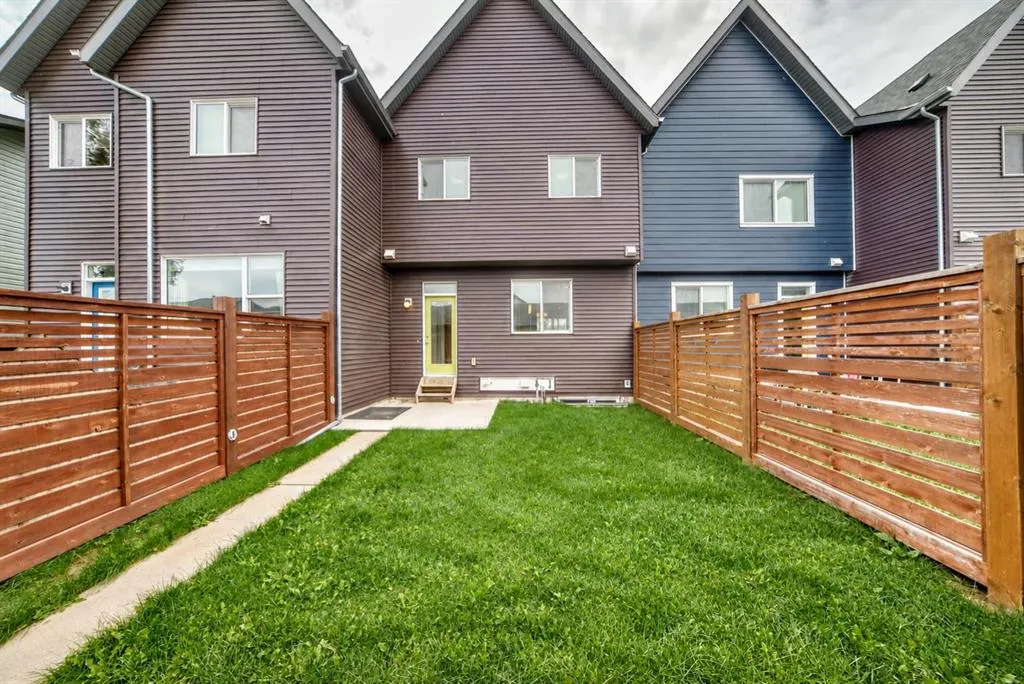 154 Livingston Avenue NE