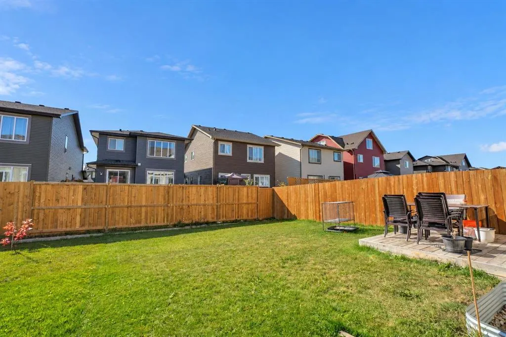 235 Clydesdale Avenue