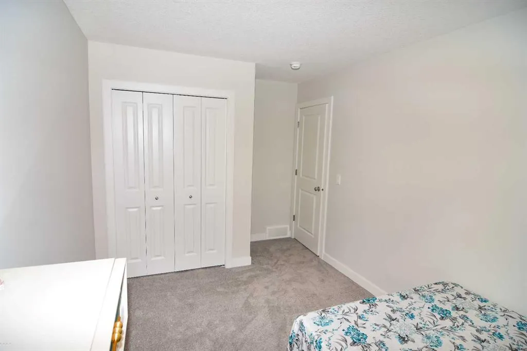 160 BELVEDERE Drive SE