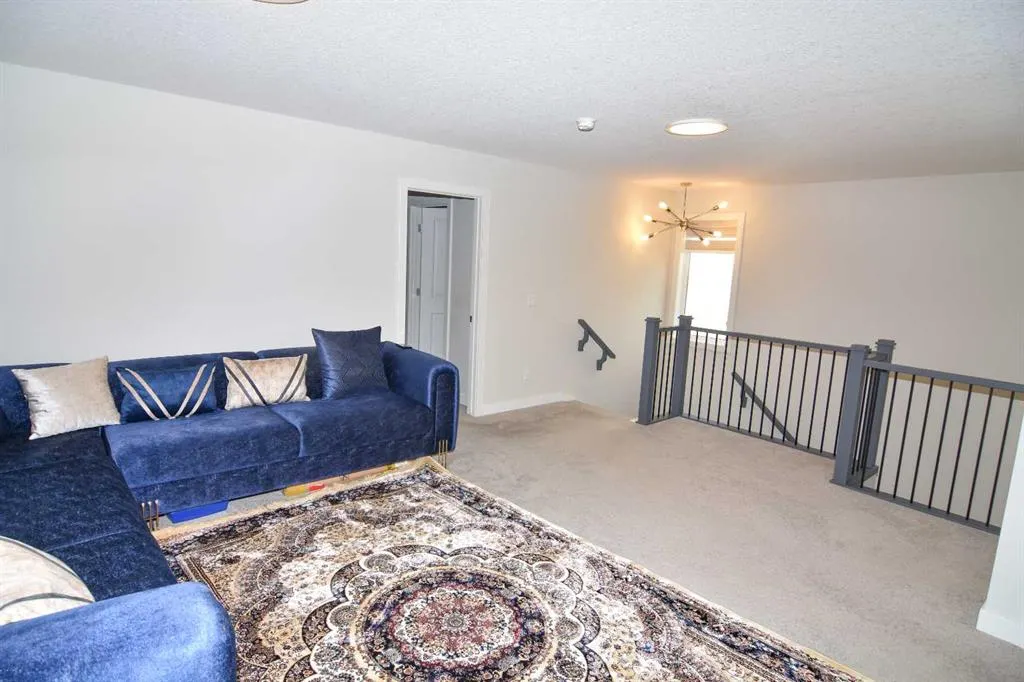 160 BELVEDERE Drive SE