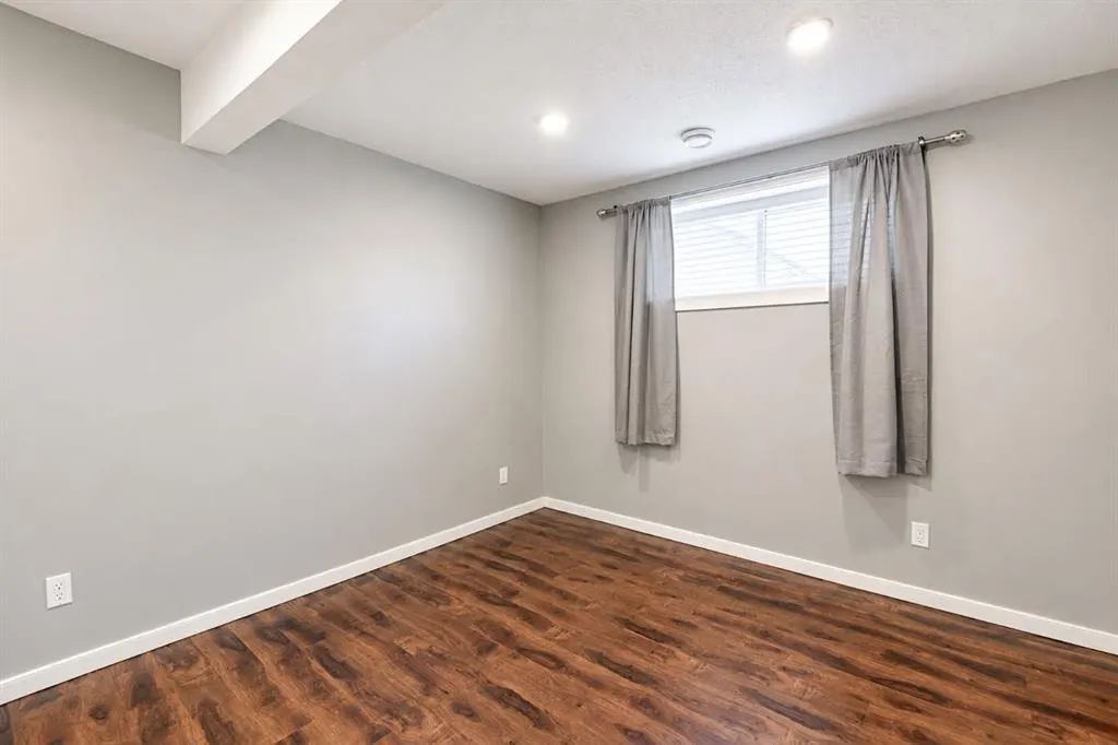 123 Wiley Crescent