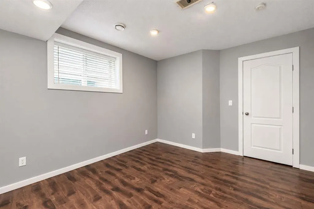 123 Wiley Crescent