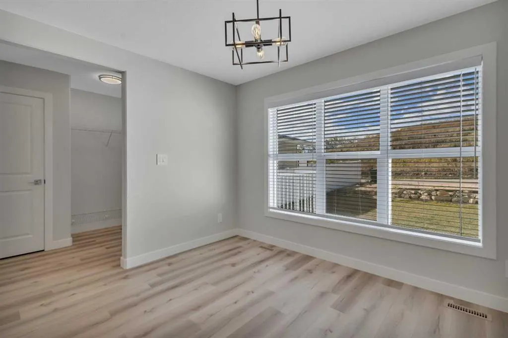 129 Gray Close