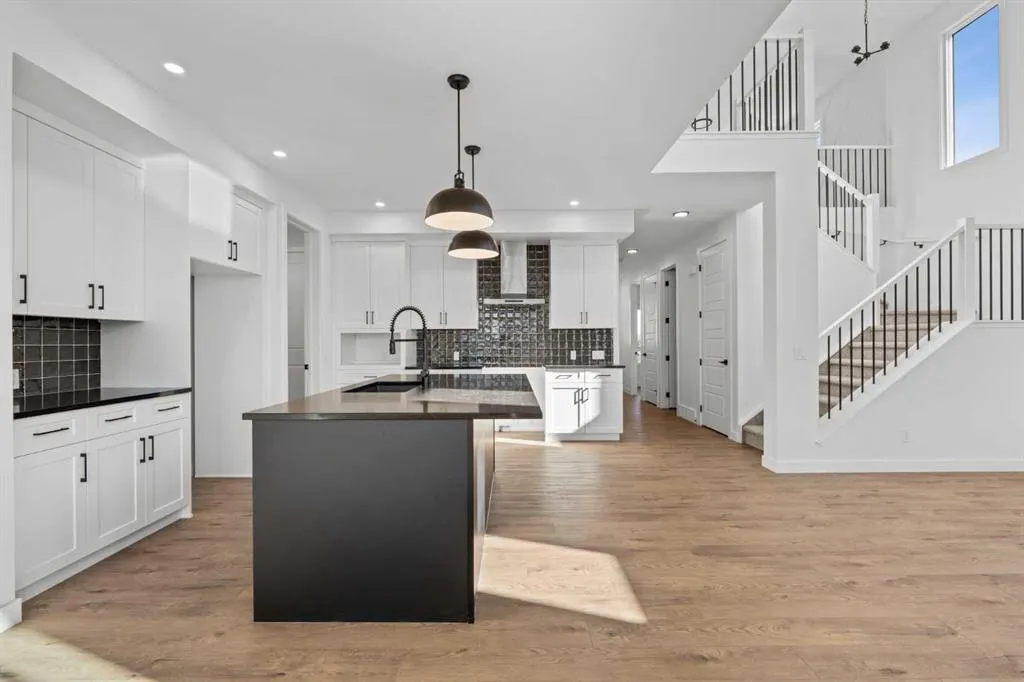 94 Bridgeport Landing