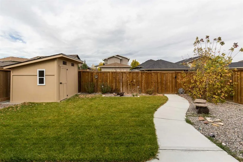 509 Riverhills Way W