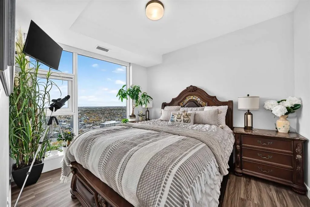 530 3 Street SE #3102