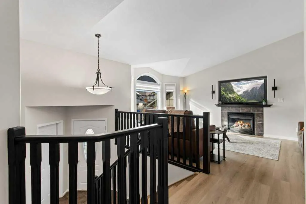 130 Oaklands Crescent