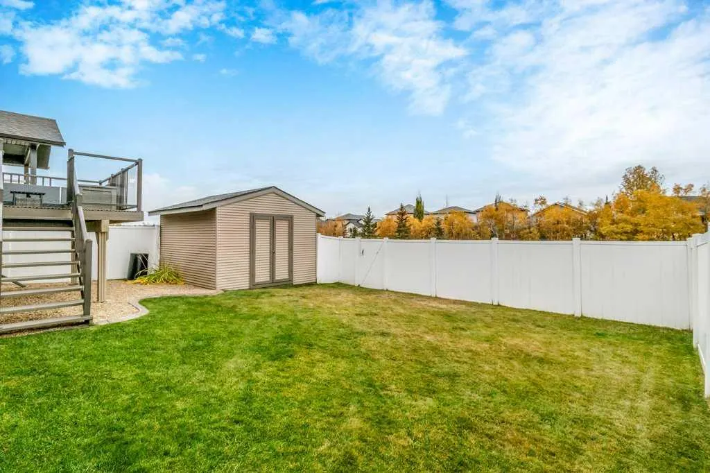 130 Oaklands Crescent