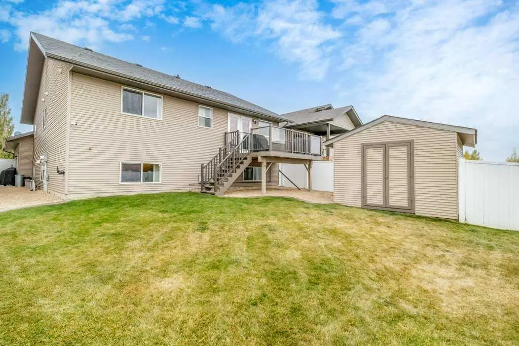 130 Oaklands Crescent