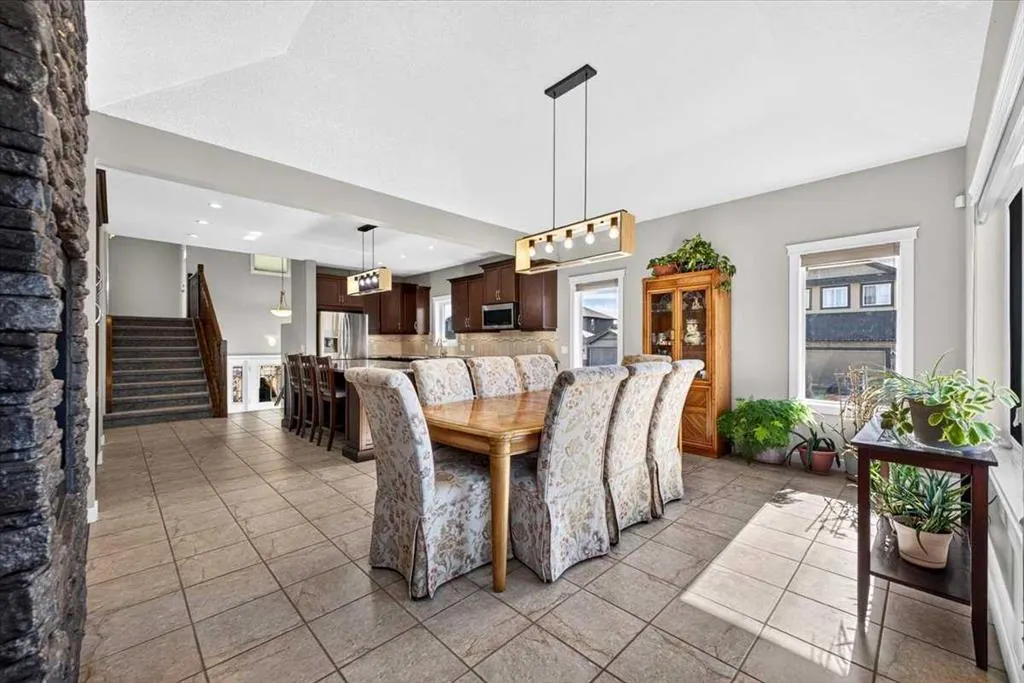 717 Ranch Crescent