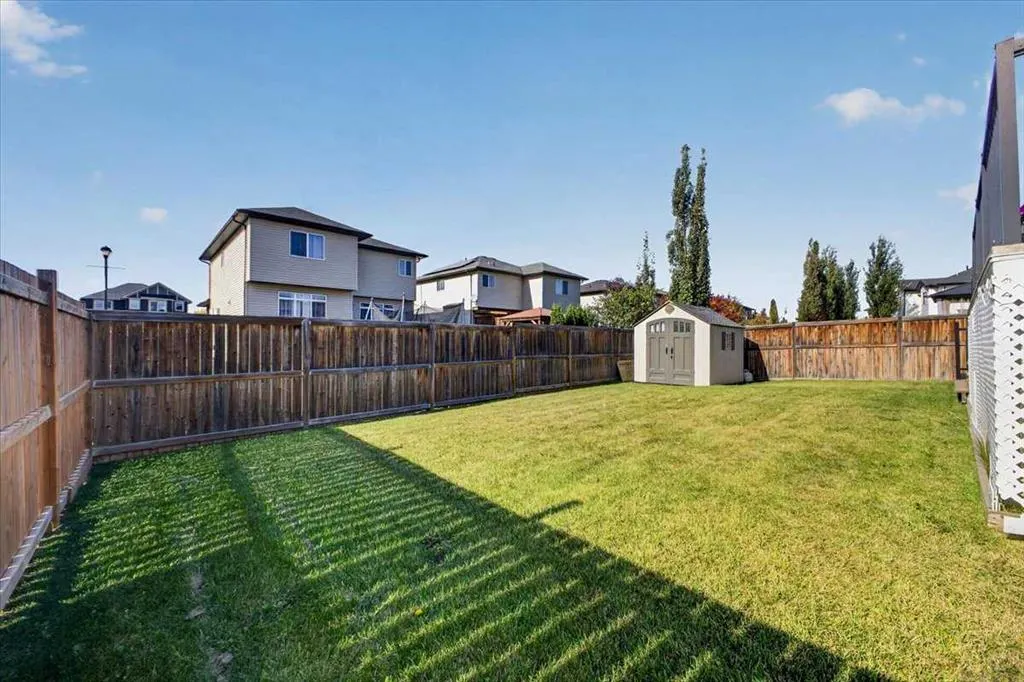 717 Ranch Crescent